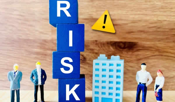 事例4：企業内事件